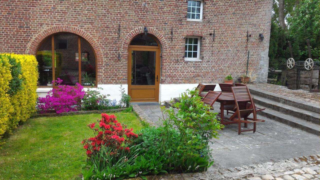 Le Moulin De Cohem Bed & Breakfast Blaringhem ภายนอก รูปภาพ